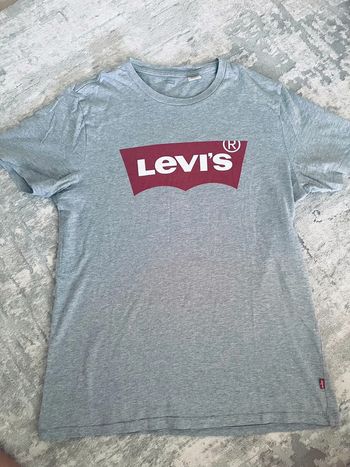 Haut Levi’s