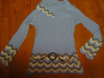 Pull tunique dégriffé bleu blanc et gris taille S TBE