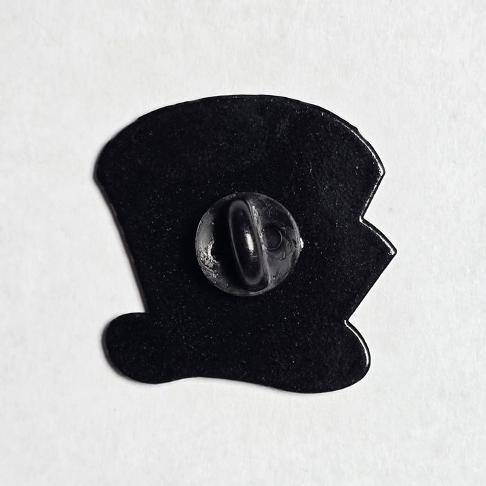 Pin's ALICE AU PAYS DES MERVEILLES - photo numéro 3
