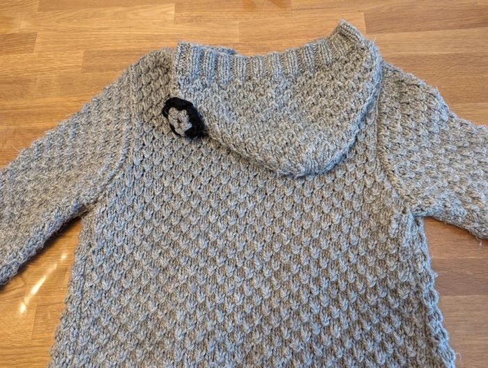 Gilet long à capuche tricoté fille 10-12 ans - photo numéro 7