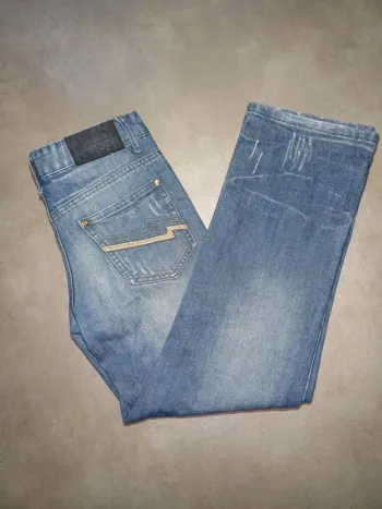 Jeans Exposure