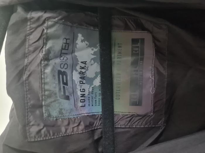 Doudoune longue noir à capuche - photo numéro 4