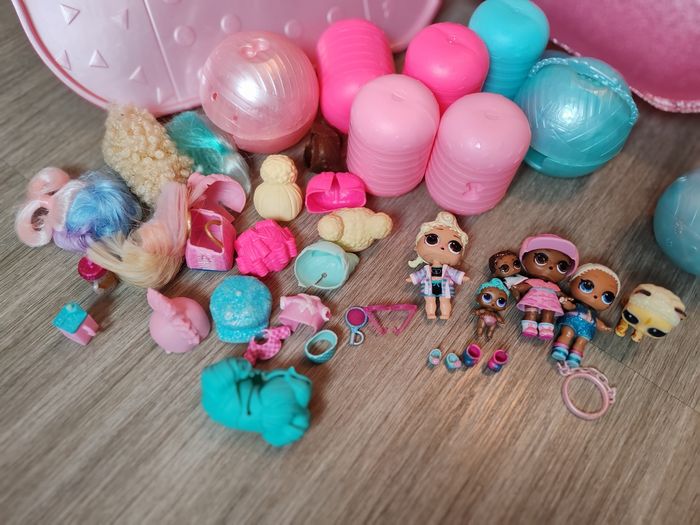 Poupée lol - photo numéro 2