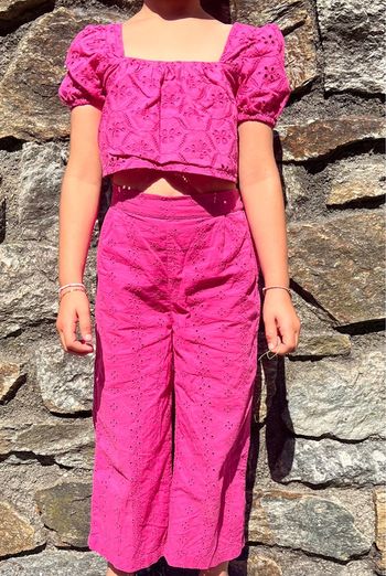 Ensemble brodé rose