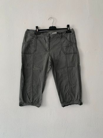Short genou kaki femme taille 42