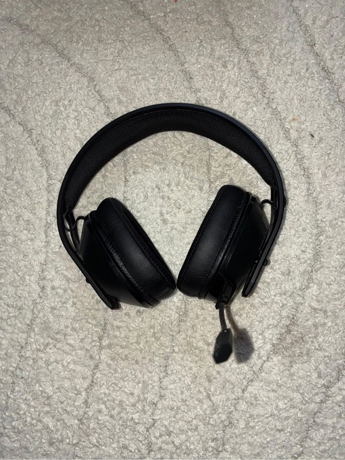 Casque gaming plantronics RIG 700hx