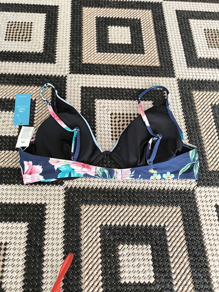 Haut de Maillot de bain cupshe taille L (40) neuf - photo numéro 3