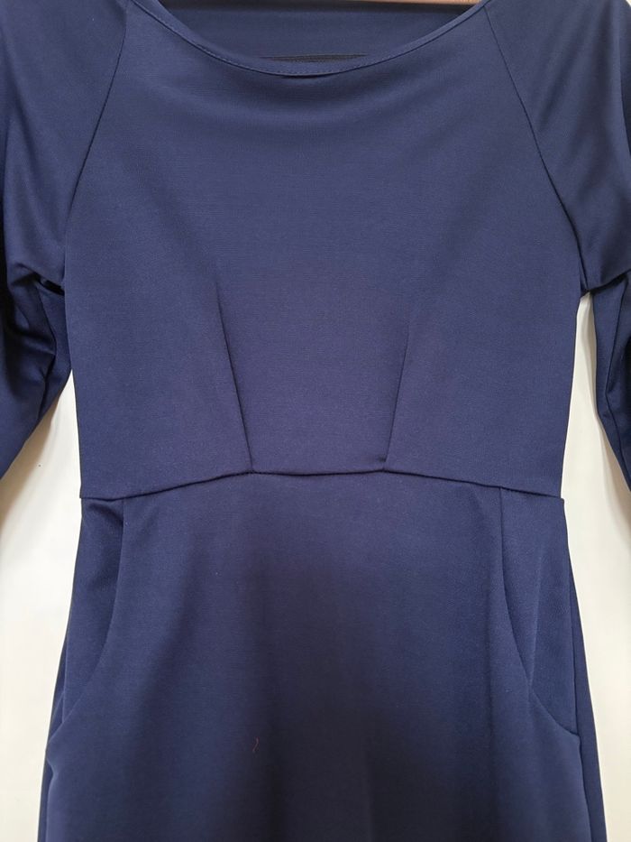 Robe bleue marine - élégante et confortable - photo numéro 3