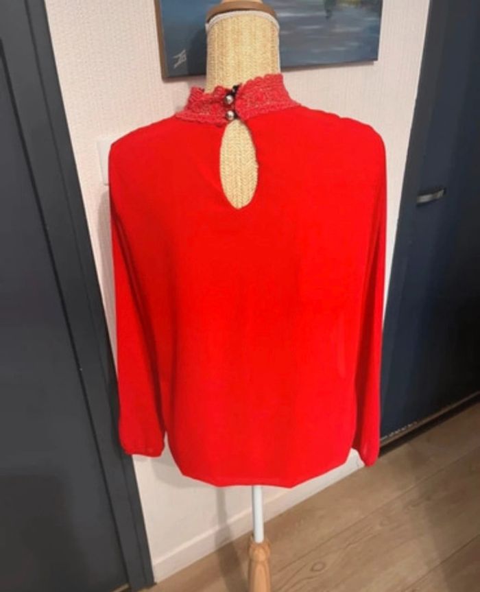 Blouse rouge - photo numéro 2