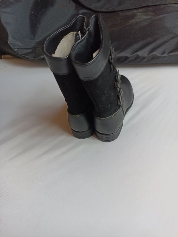 Bottes taille 24 - photo numéro 3