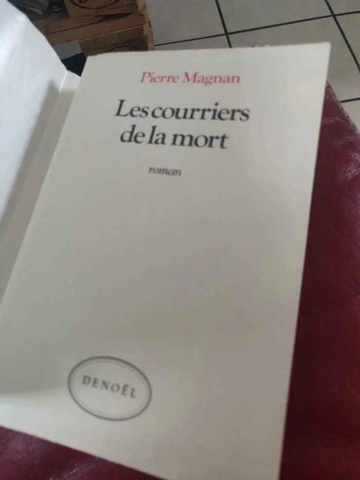 Les courriers de la mort de Pierre Magnan - photo numéro 10