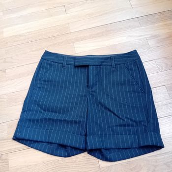 Short Esprit