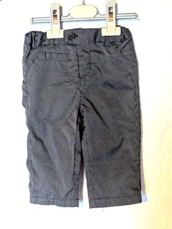 Pantalon Kitchoun Noir Fines Rayures Verticales Blanches Vêtement Tendance Mode Petits Enfants Bébés