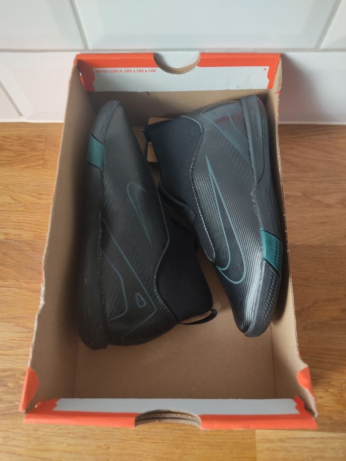 Stabile Nike T 34 - photo numéro 6