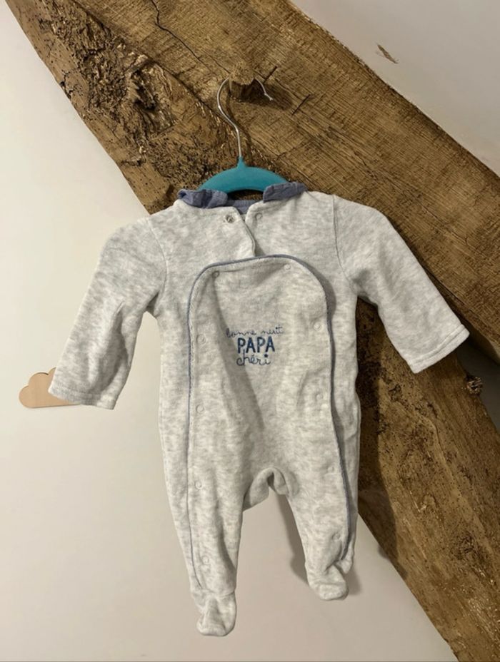 Pyjamas 1-3mois - photo numéro 6