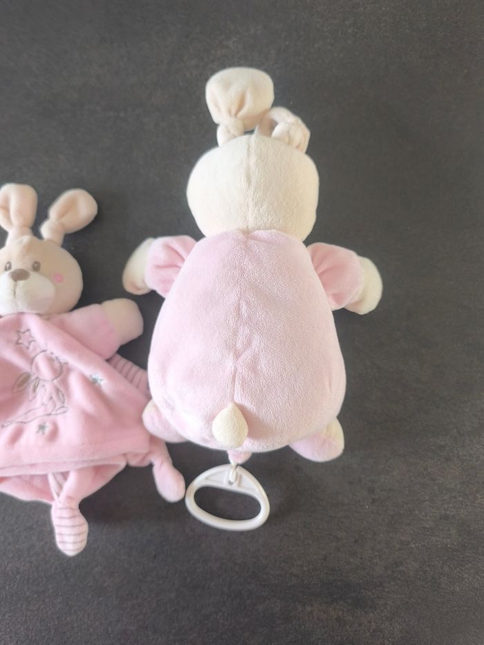 Lot doudou et doudou musical - photo numéro 3