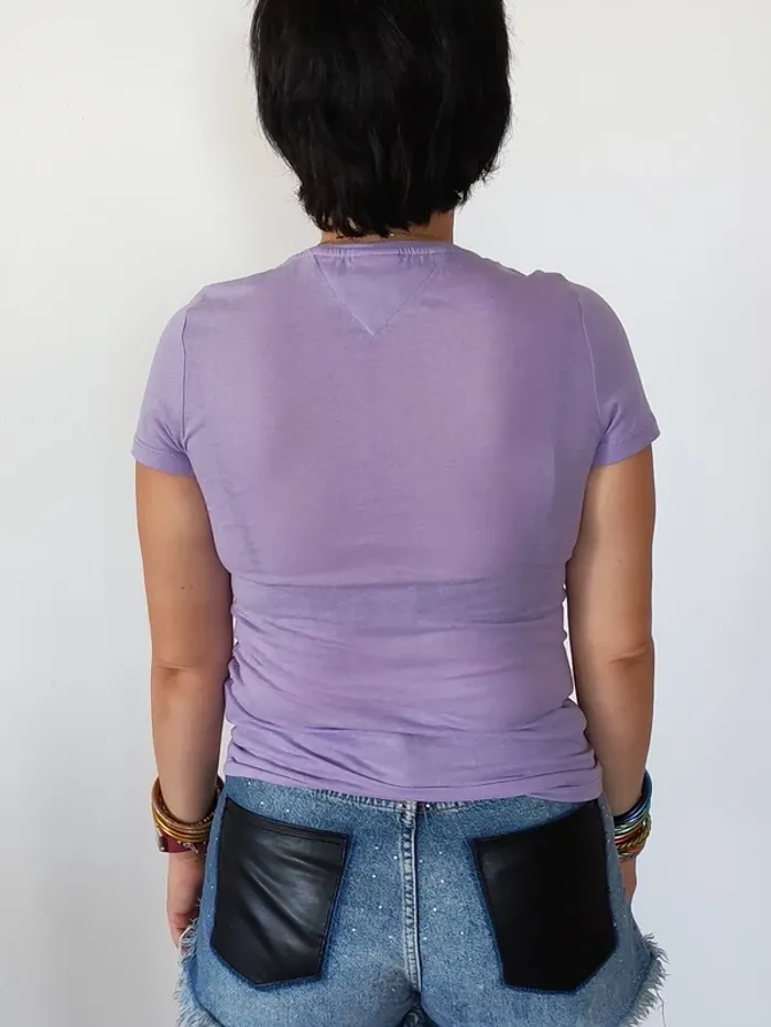 T-shirt Tommy Jeans violet logo vintage – Taille S - photo numéro 2