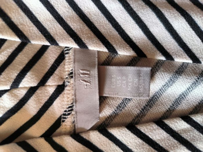 Blouse H&M beige lignée noir taille S - photo numéro 3