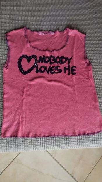 T-shirt femme taille M ou fille ado 12/16 ans