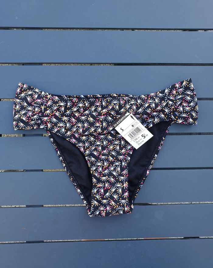 Bas de maillot in extenso motif