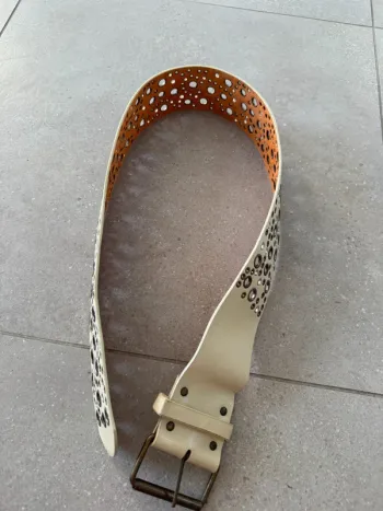 Ceinture beige en bon état vintage,100*8cm