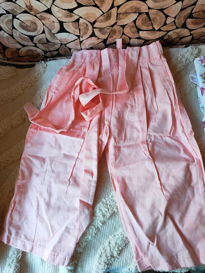 Ensemble fille. Pantacourt et haut fin - photo numéro 6