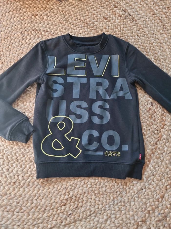 Sweat levi's taille 6 ans