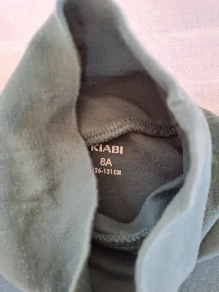 Lot de 2 sous pull kiabi 8 ans - photo numéro 3