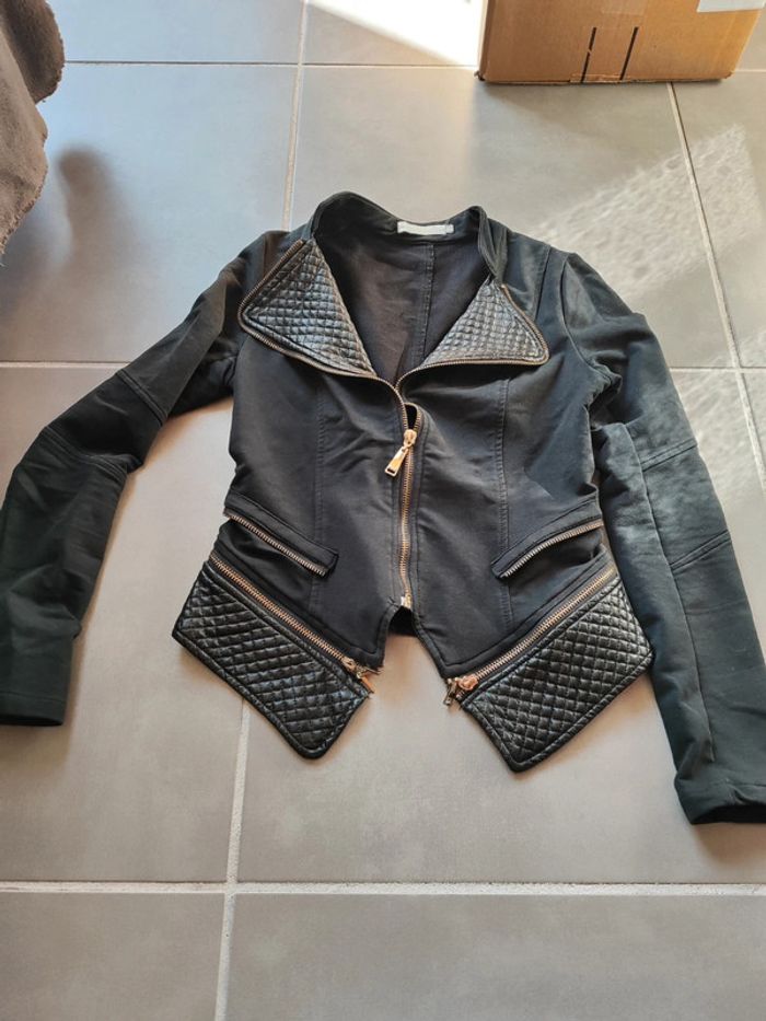 Lot vêtements femme - photo numéro 2