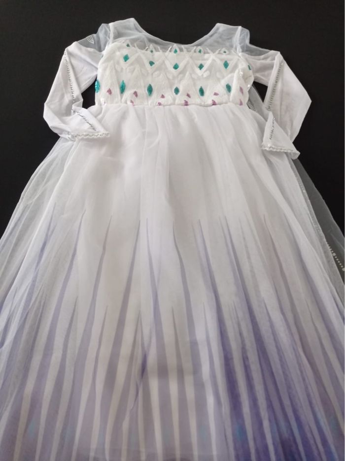 Déguisement robe princesse Elsa blanche 5-6ans - photo numéro 4