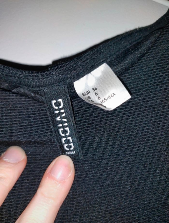 Robe noire - photo numéro 2