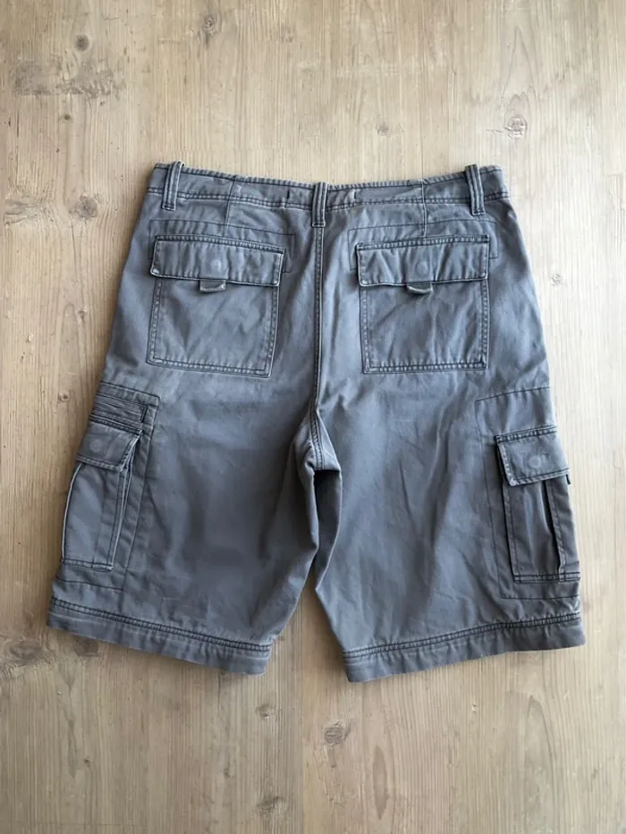 Short cargo gris pour homme Old Navy taille W34 FR44 465 - photo numéro 2