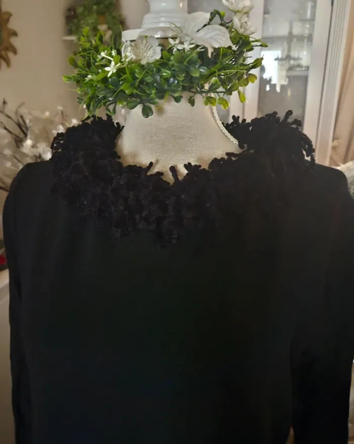 Pull fin noir Fashion Express Taille 40/42 Neuf