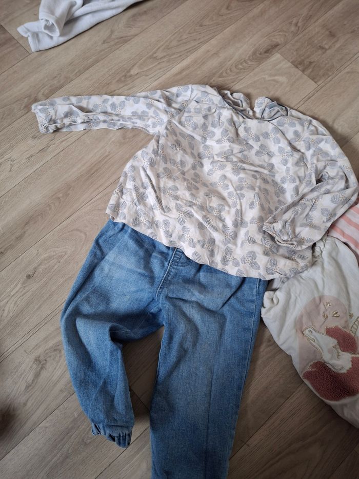 Lots de vetement fille 18 mois - photo numéro 6