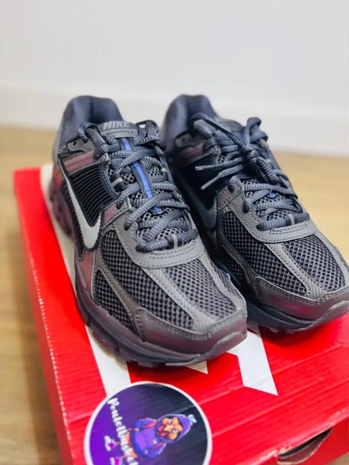 Nike Zoom Vomero 5 Cave Stone Black Taille 38 - photo numéro 3