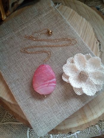 Collier en pierre d'agate