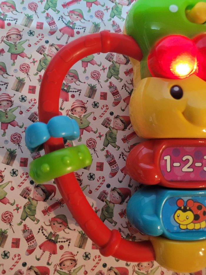 Vtech hochet musical et lumineux la petite chenille - photo numéro 8