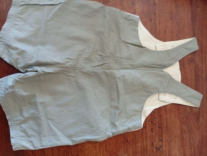 Lot de 4 salopettes short taille 6 mois - photo numéro 10