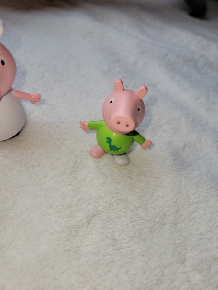 Figurine Peppa  pig - photo numéro 4