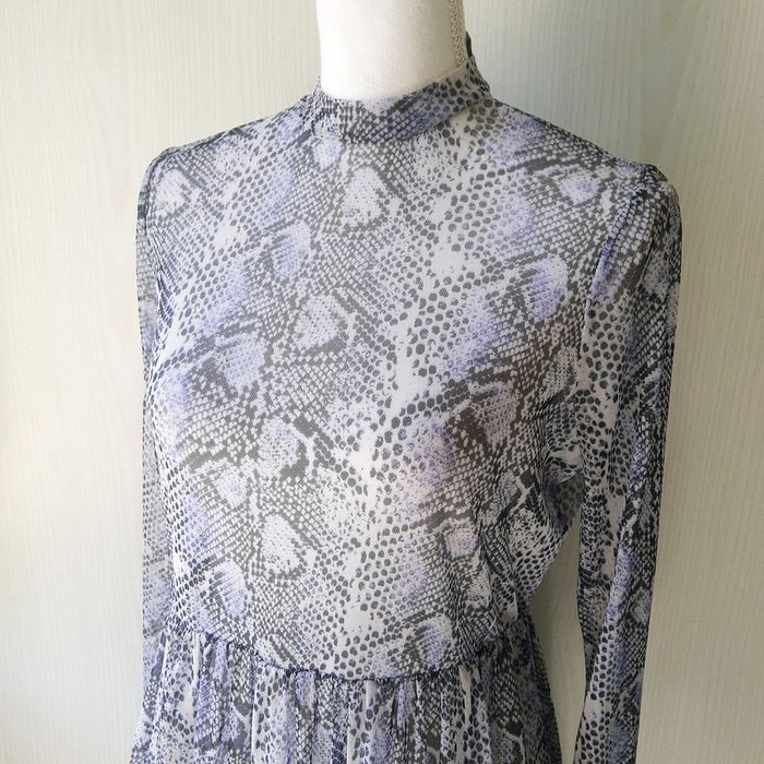 Robe en voile imprimée chic bleu taille XL comme neuve - photo numéro 5