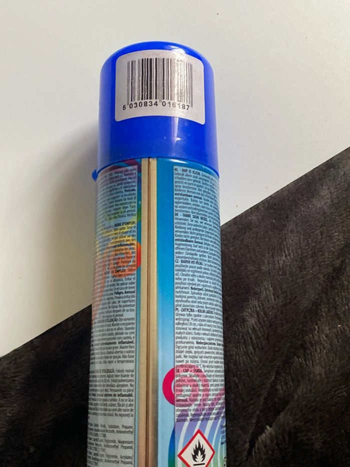 bombe colorée bleue pour les cheveux - photo numéro 4
