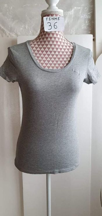 Tee-shirt, gris, en très très bon état, marque Puma, coton =8€