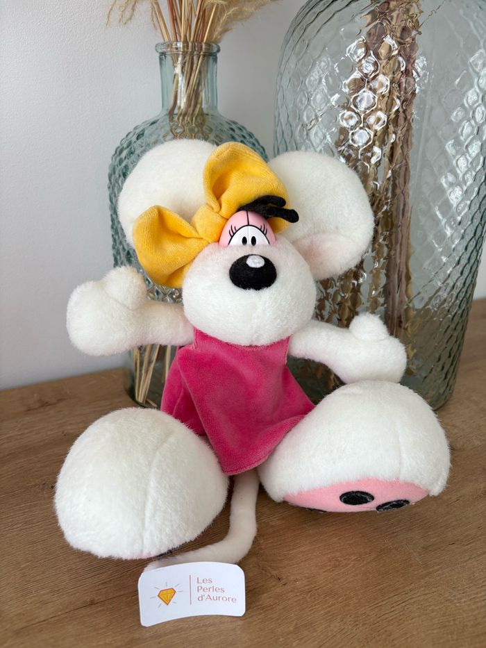 Peluche Diddlina rose noeud jaune