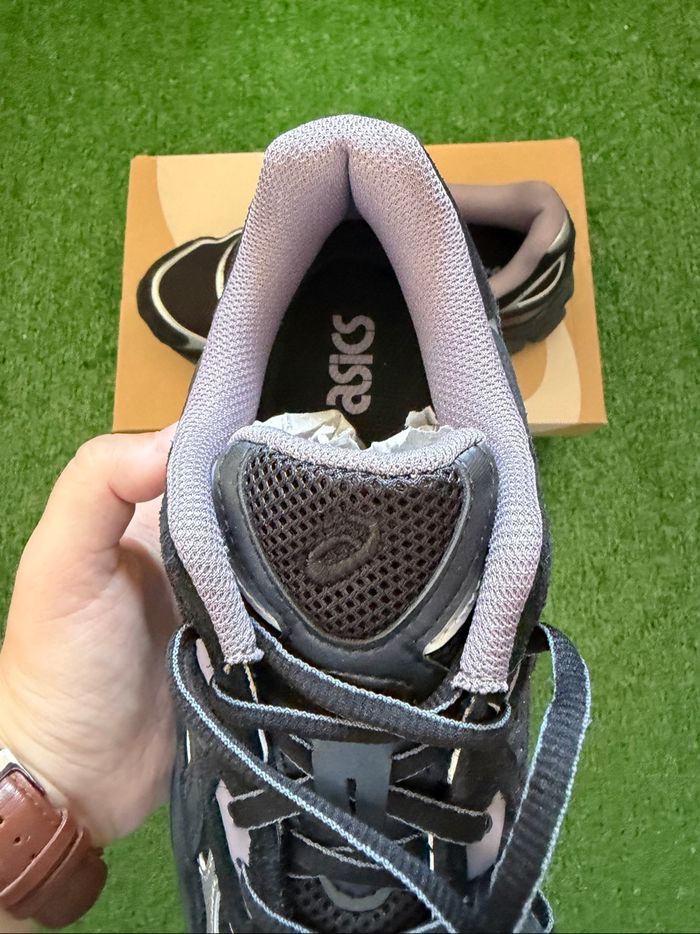 Asics gel Nyc black Purple graphite Grey 39 - photo numéro 4