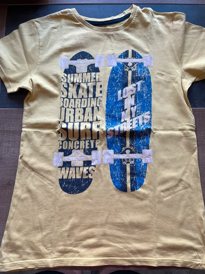 Lot 6 tee-shirts 12 ans - photo numéro 4