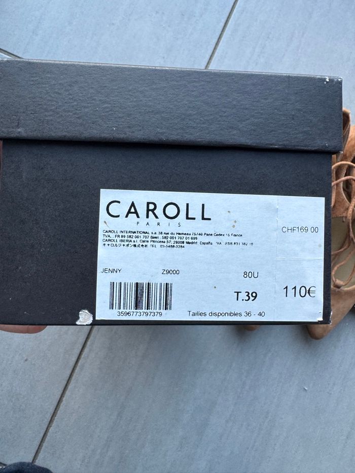 Ballerines Caroll pointure 39 - photo numéro 2