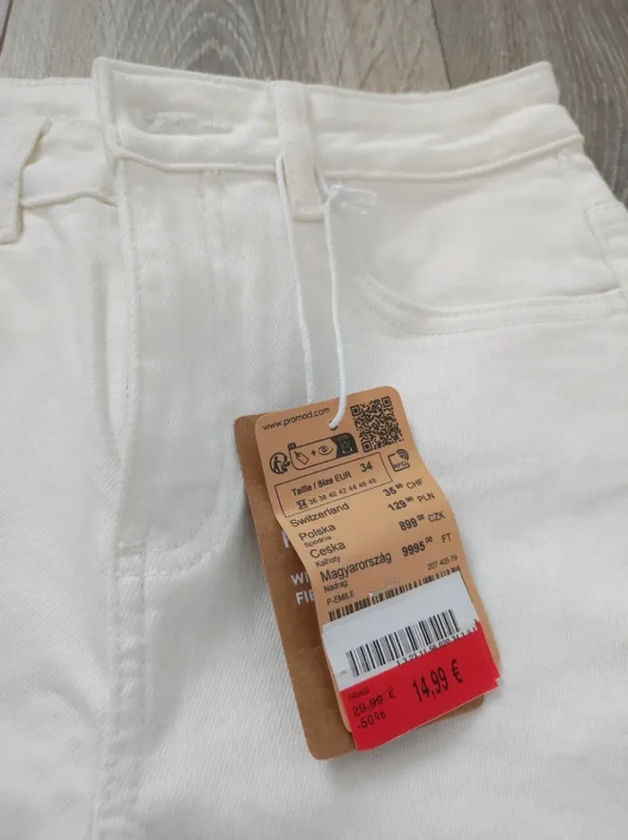 Jean skinny blanc NEUF - photo numéro 2
