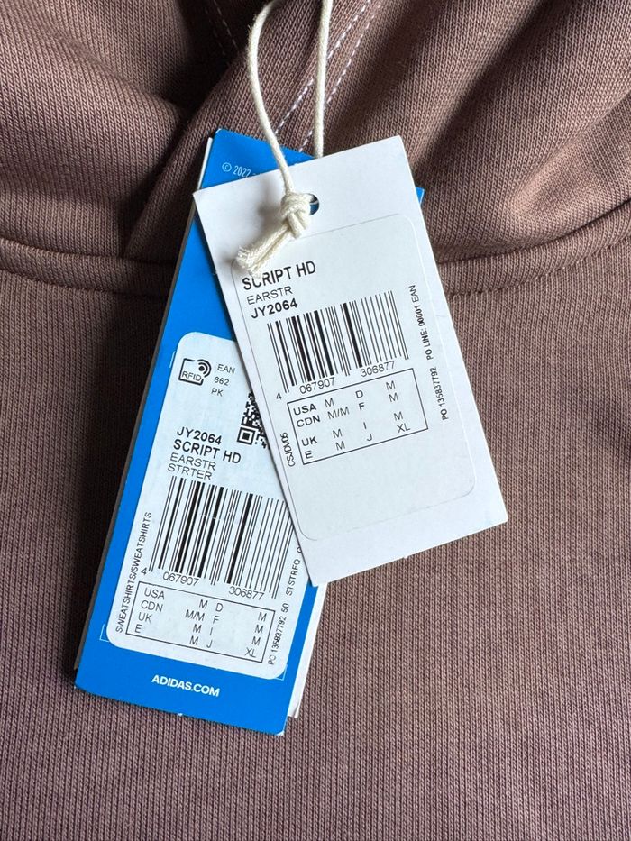 Sweat-shirt Adidas Original à capuche Taille M état neuf avec étiquette