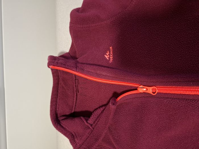 Joli ensemble fille 4 ans veste polaire Quechua et bas survêtement Energetics très bon état - photo numéro 4