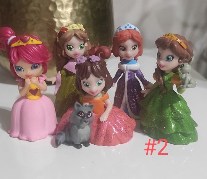 Lot de 5 PRINCESSES magiki au choix bien lire l'annonce - photo numéro 2